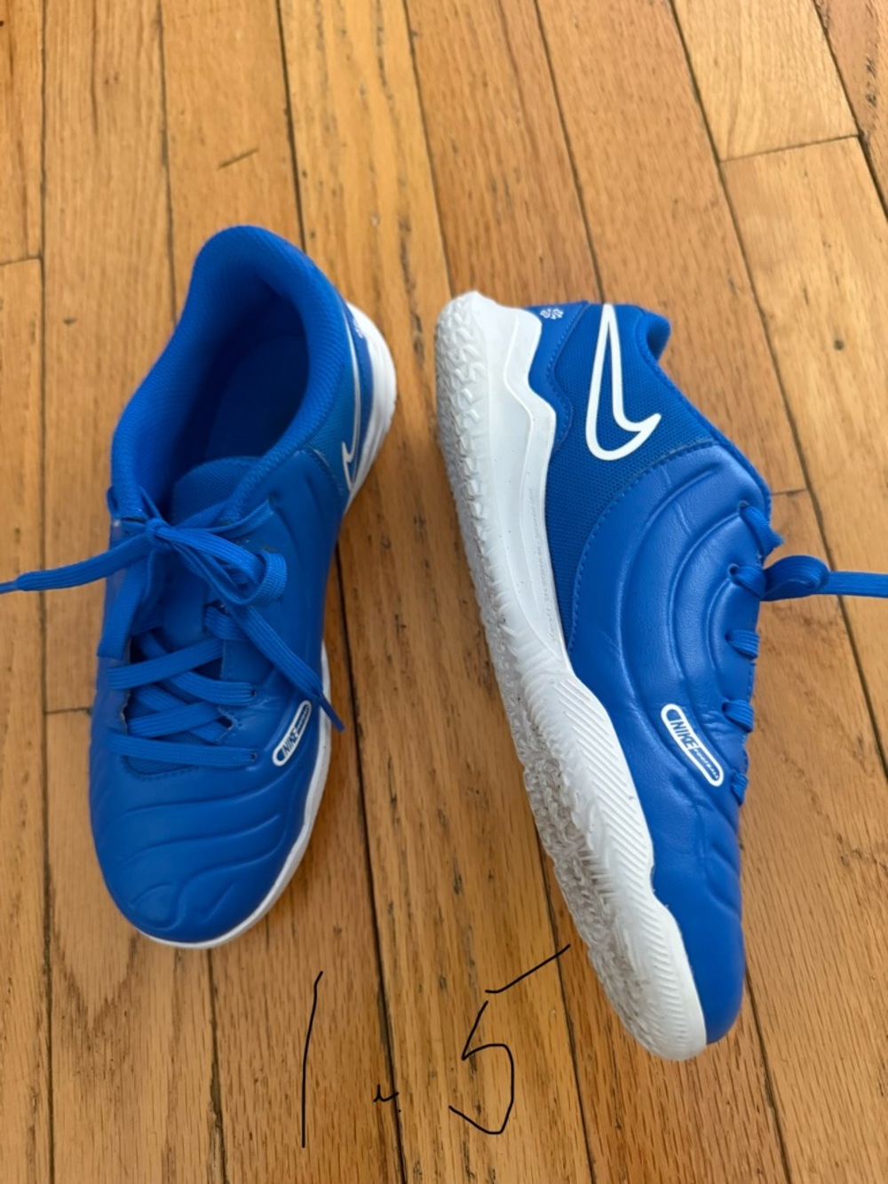 Nike Kids Royal Blue indoor soccer shoes Futsal